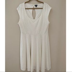 Torrid size 2 white dress